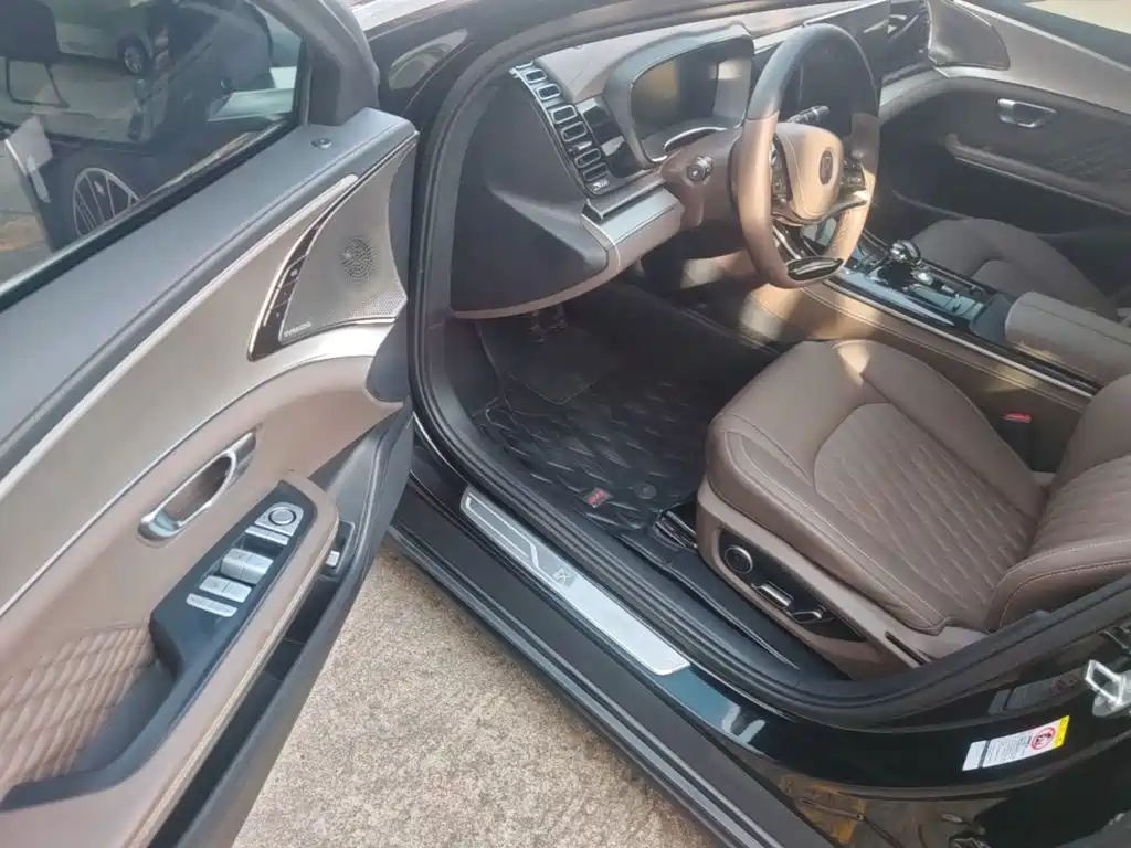 BYD Han — миниатюра 16