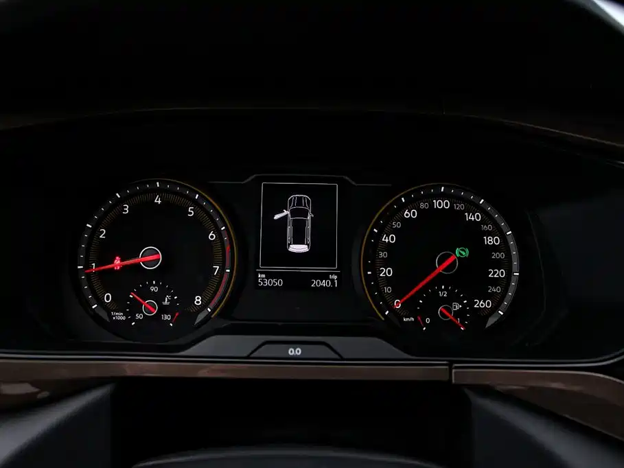 Volkswagen Tharu — миниатюра 6