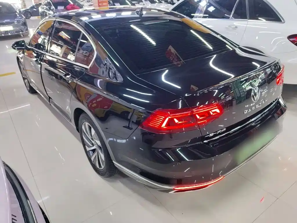 Volkswagen 迈腾 PHEV — миниатюра 5