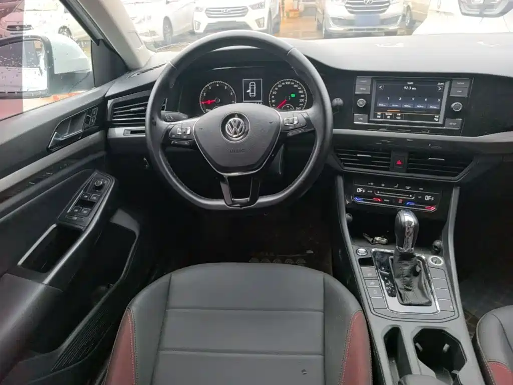 Volkswagen Bora — миниатюра 11