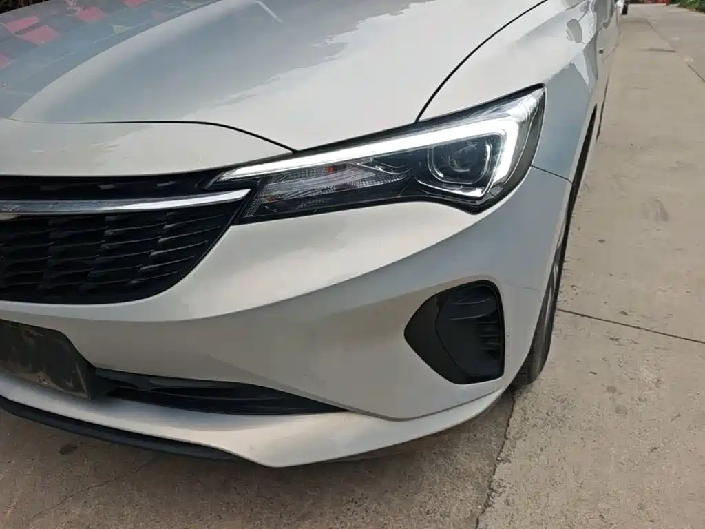 Buick Verano — миниатюра 24