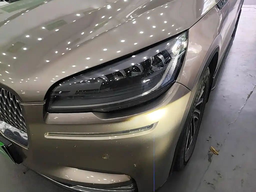 Lincoln Aviator (Import) — миниатюра 24