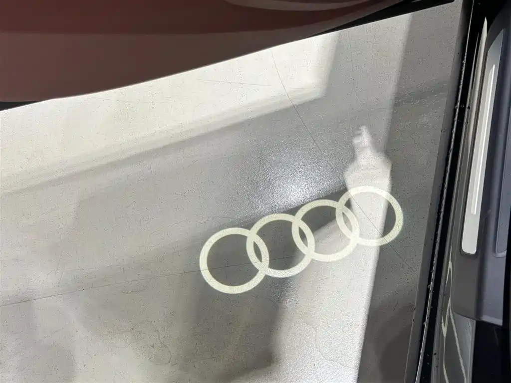 Audi Q5L — миниатюра 9