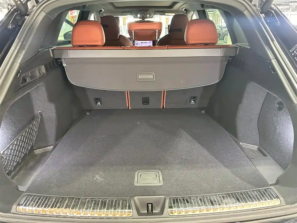 Audi Q5L — миниатюра 6