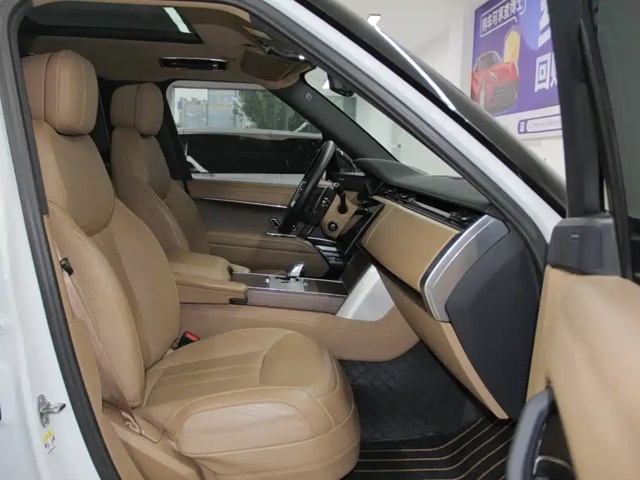 Land Rover Range Rover — миниатюра 10