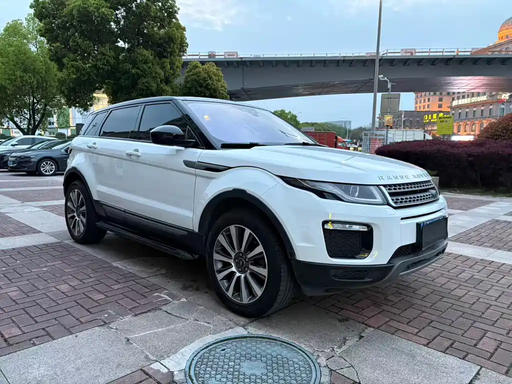 Land Rover Evoque — миниатюра 2