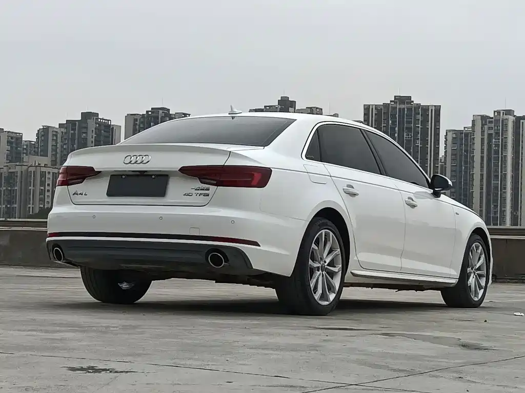 Audi A4L — миниатюра 5