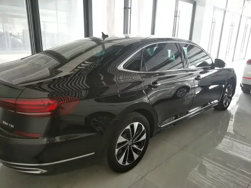 Volkswagen Passat 2023 330TSI Elite