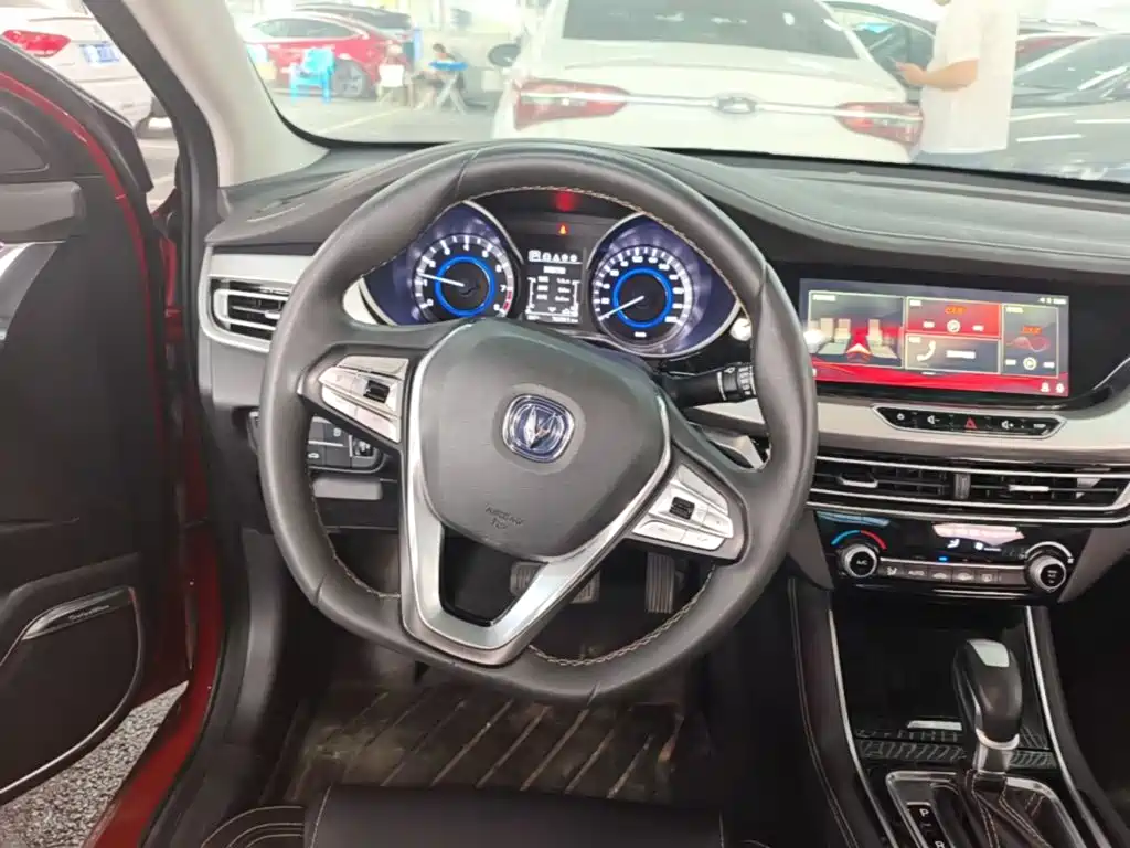 Changan Eado — миниатюра 11
