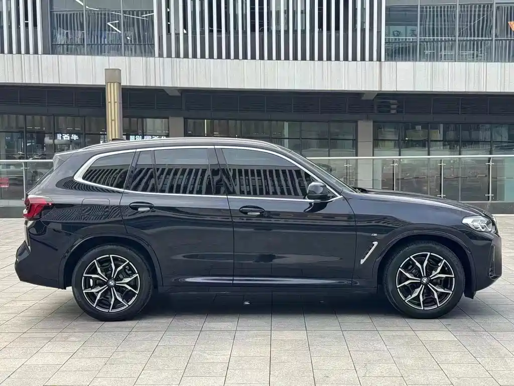 BMW X3 — миниатюра 6