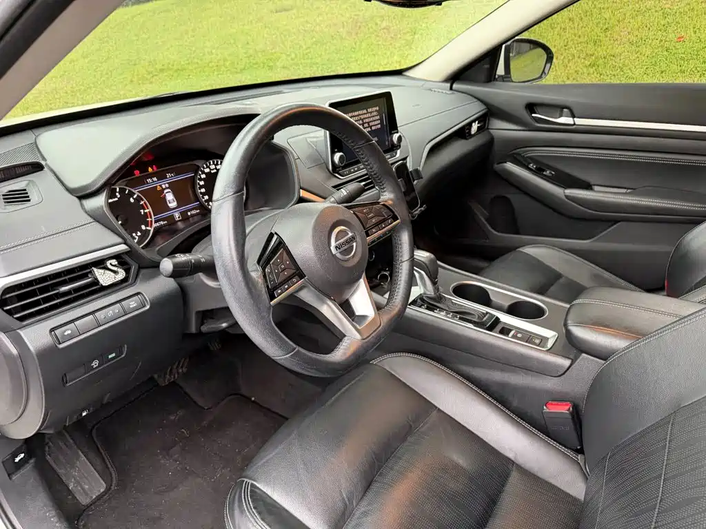 Nissan Teana — миниатюра 7