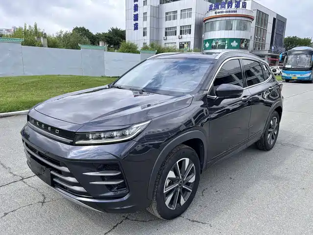 2022 EXEED LX