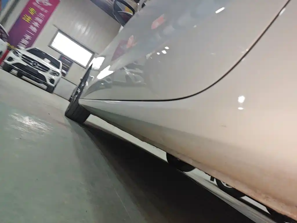Geely Emgrand — миниатюра 22