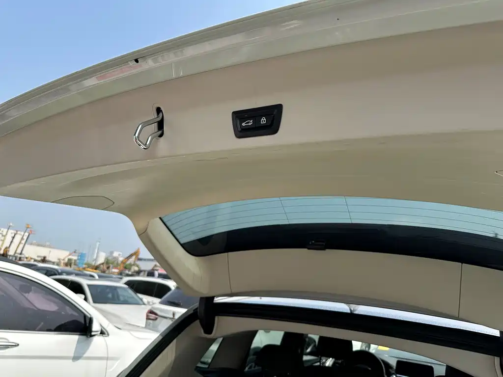 BMW X3 — миниатюра 13
