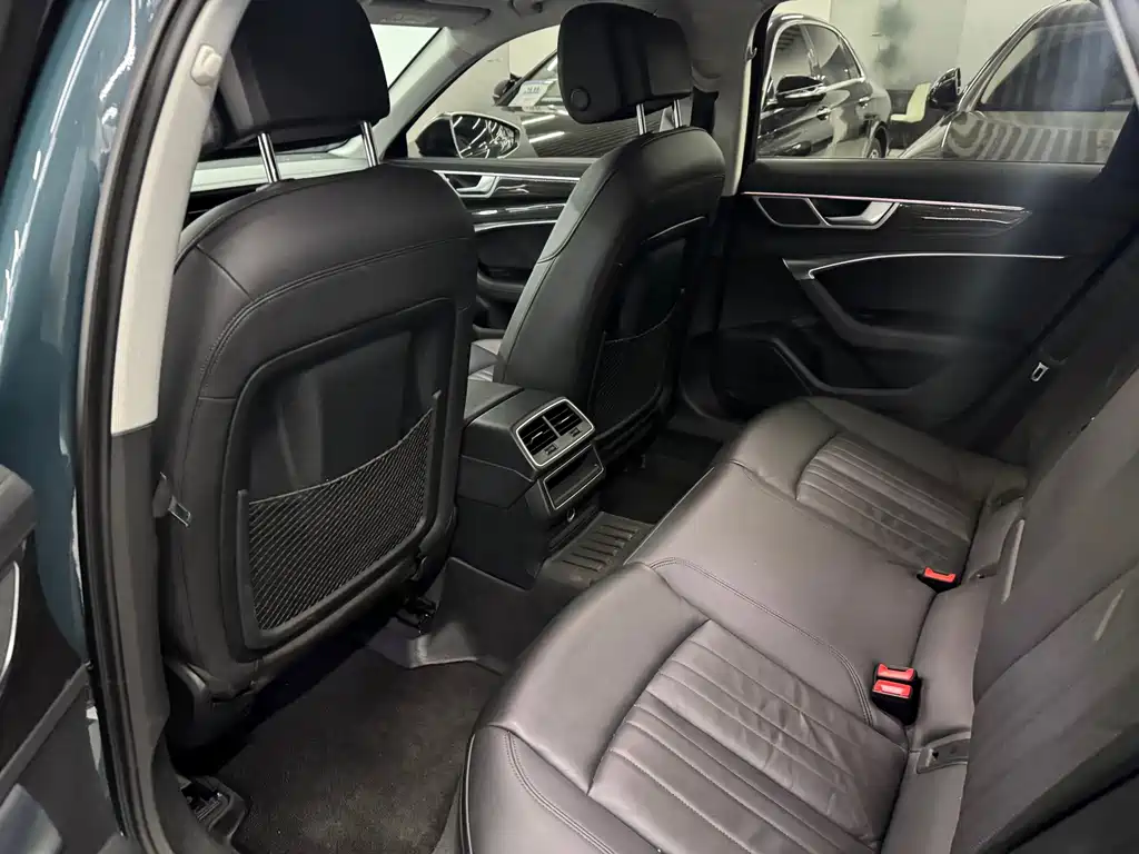 Audi A6 (Import) — миниатюра 17