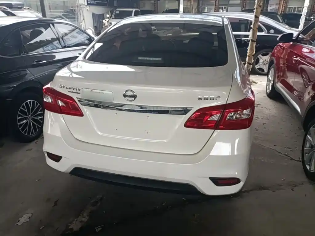 Nissan Sylphy — миниатюра 6