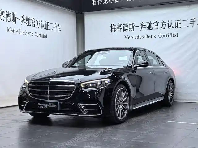 Mercedes-Benz S-Class — фото 1