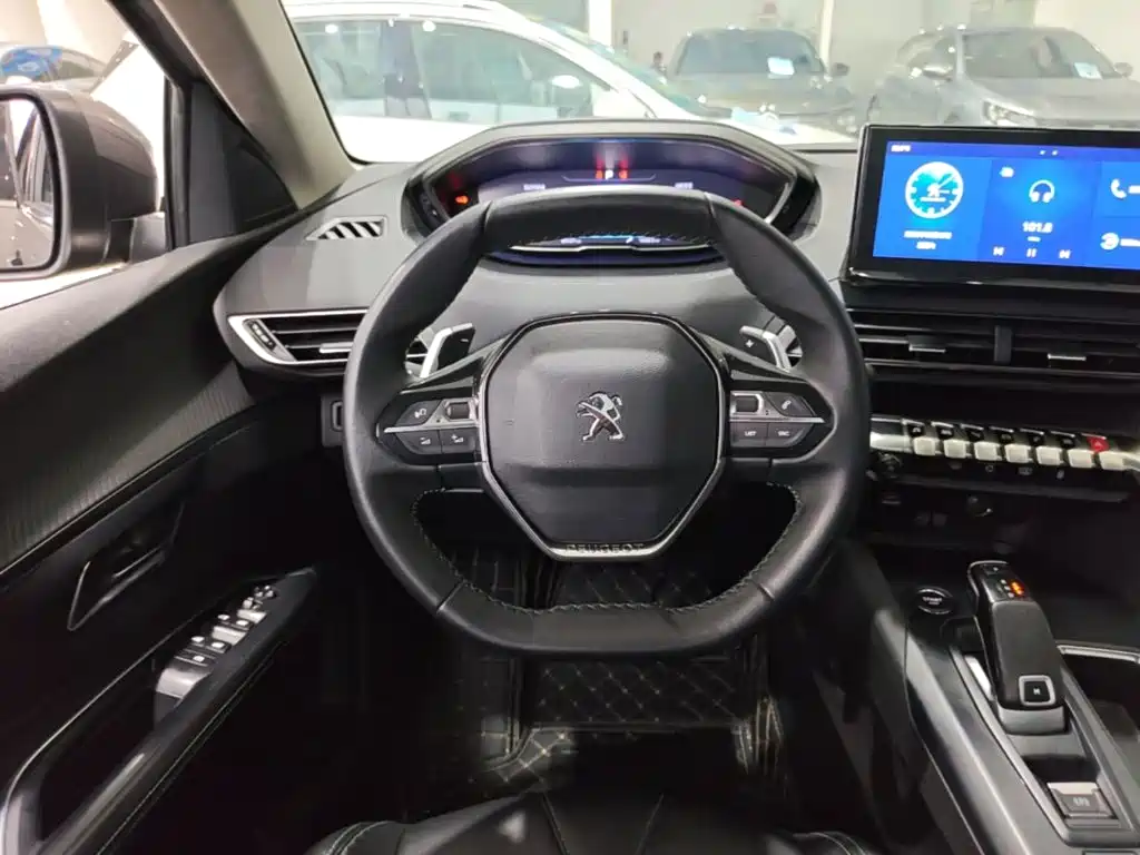Peugeot 4008 — миниатюра 11