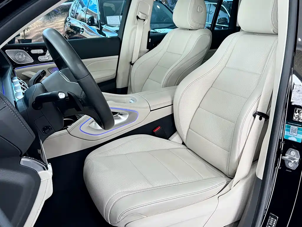 Mercedes-Benz GLS — миниатюра 6