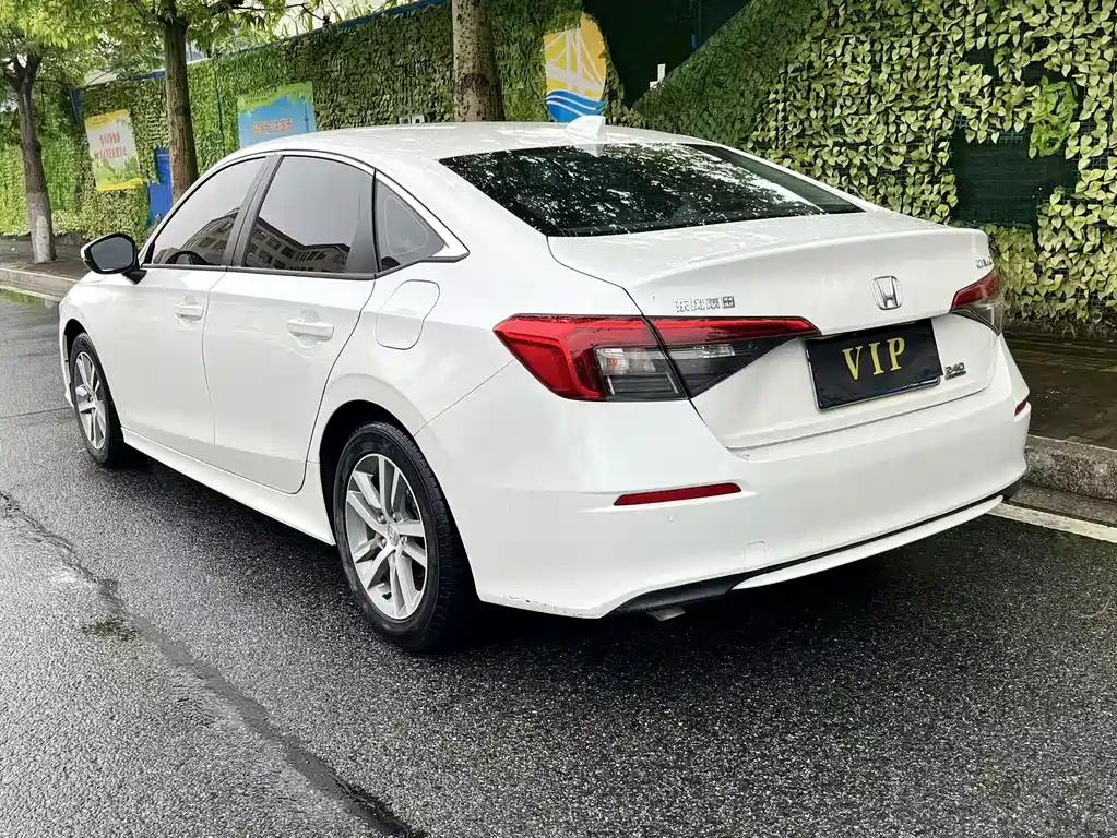 Honda Civic 2023 240TURBO CVT