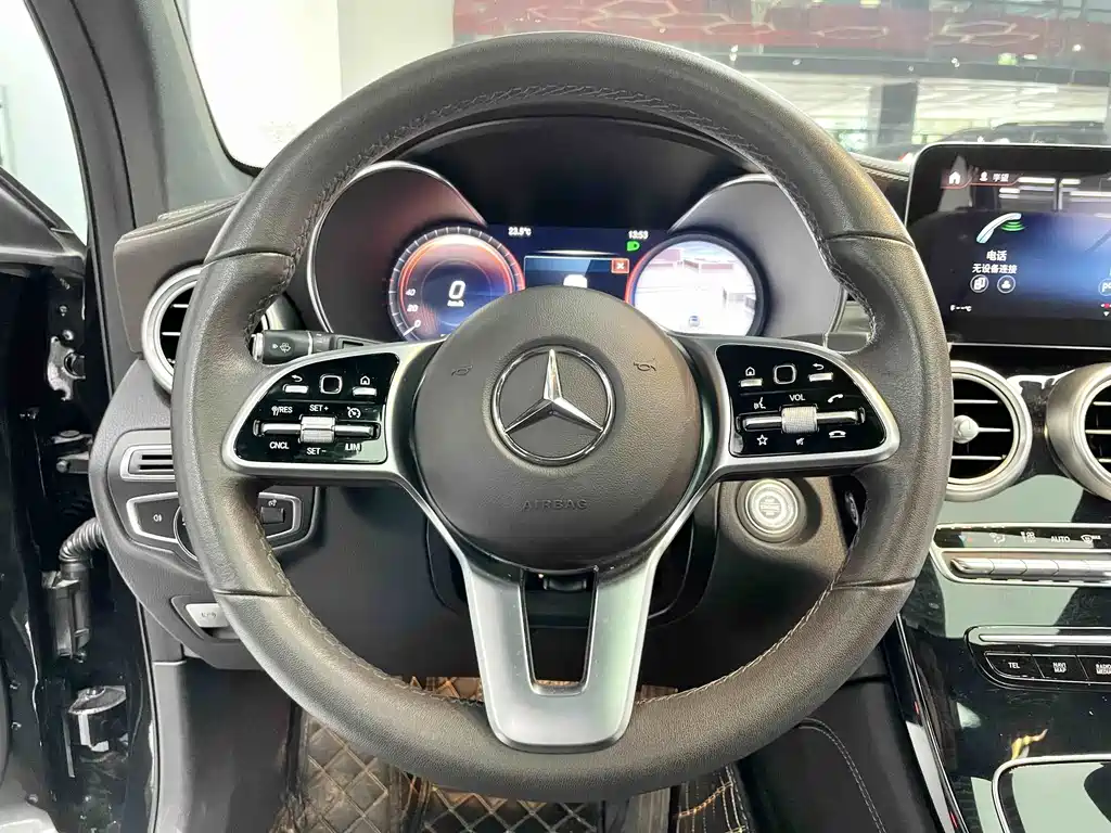 Mercedes-Benz GLC — миниатюра 13