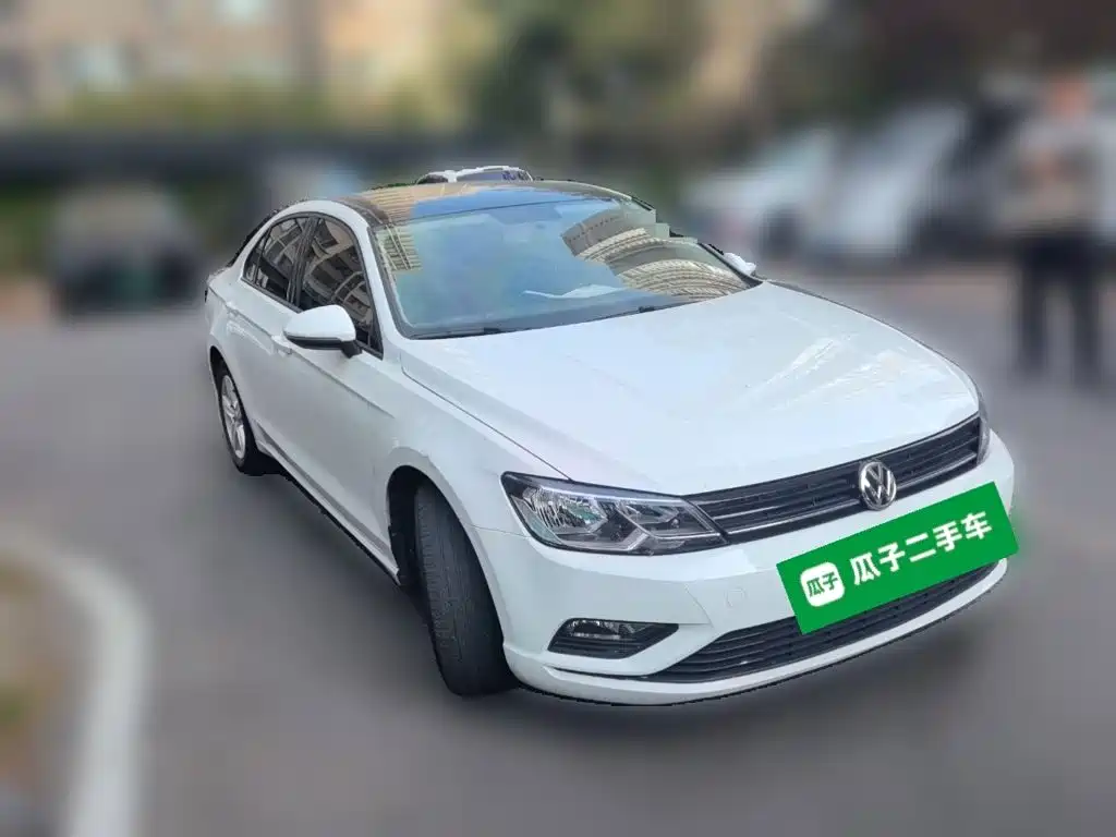 Volkswagen Lamando