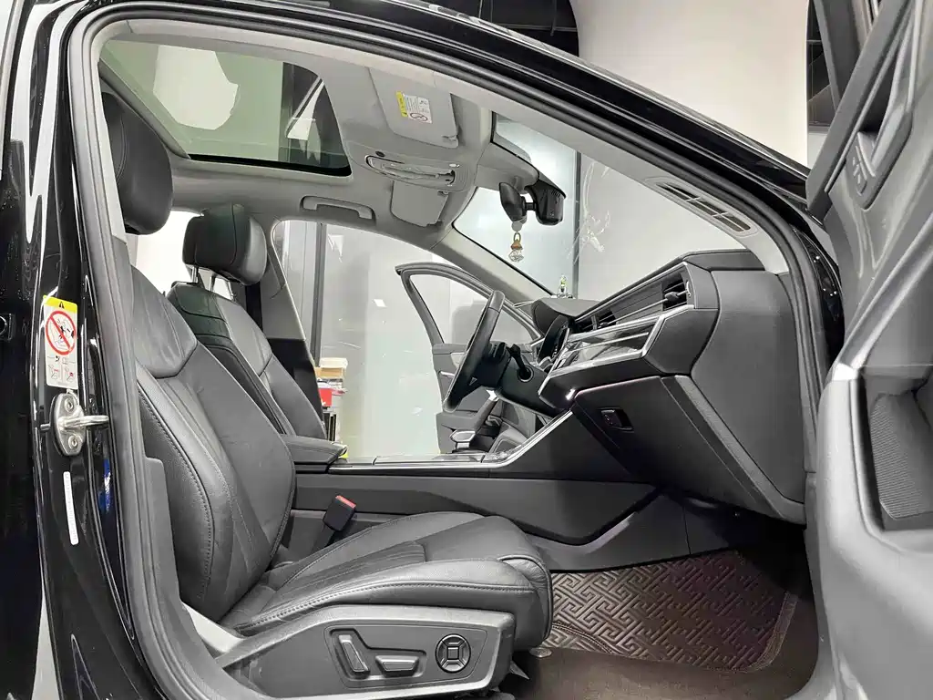 Audi A6L — миниатюра 5