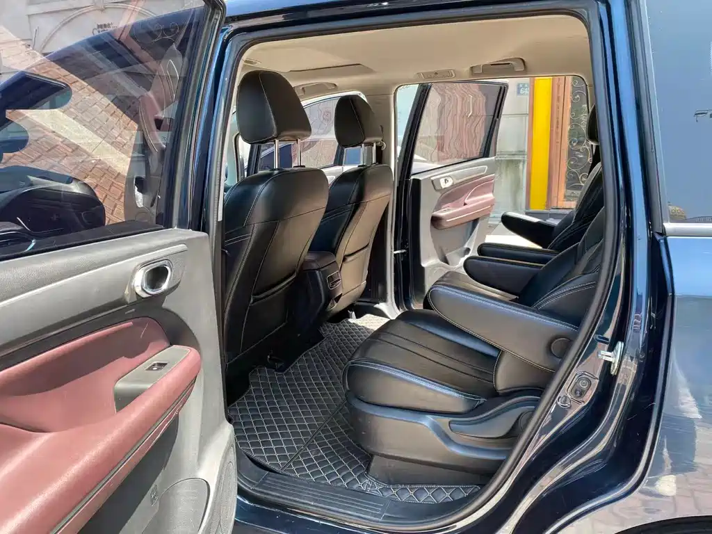 GAC Motor Trumpchi M6 — миниатюра 5