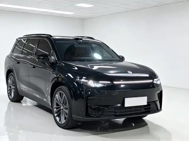 2025 Leapmotor C16
