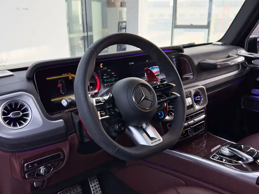 Mercedes-Benz G-Class — миниатюра 17