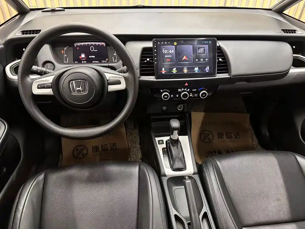 Honda Fit — миниатюра 5