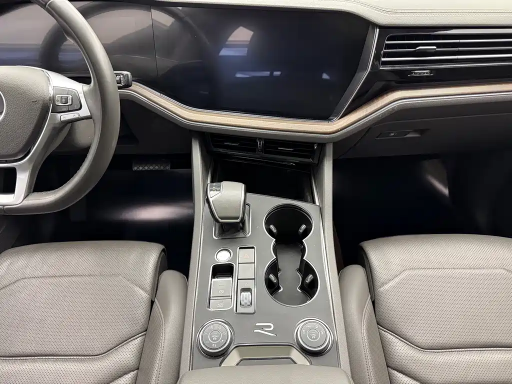 Volkswagen Touareg 2019 2.0TSI VI