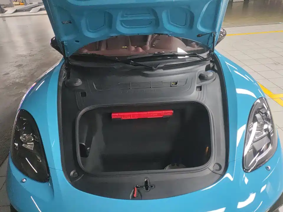 Porsche 718 2018 Cayman 2.0T