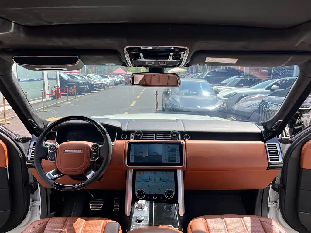 Land Rover Range Rover — миниатюра 16