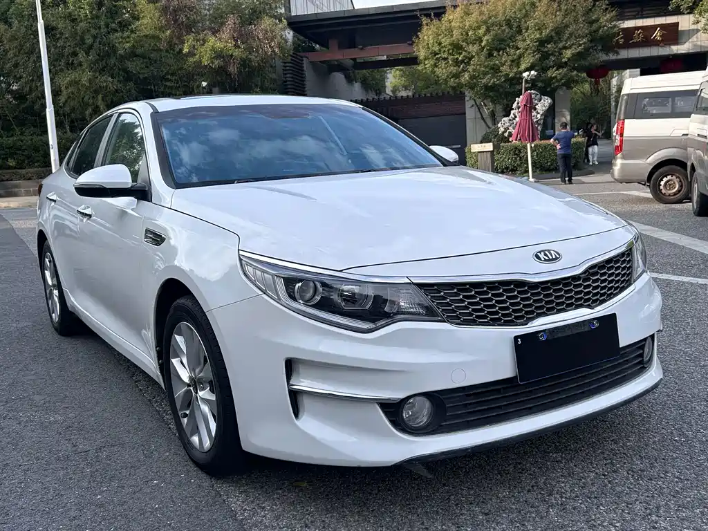 Kia K5 — миниатюра 3