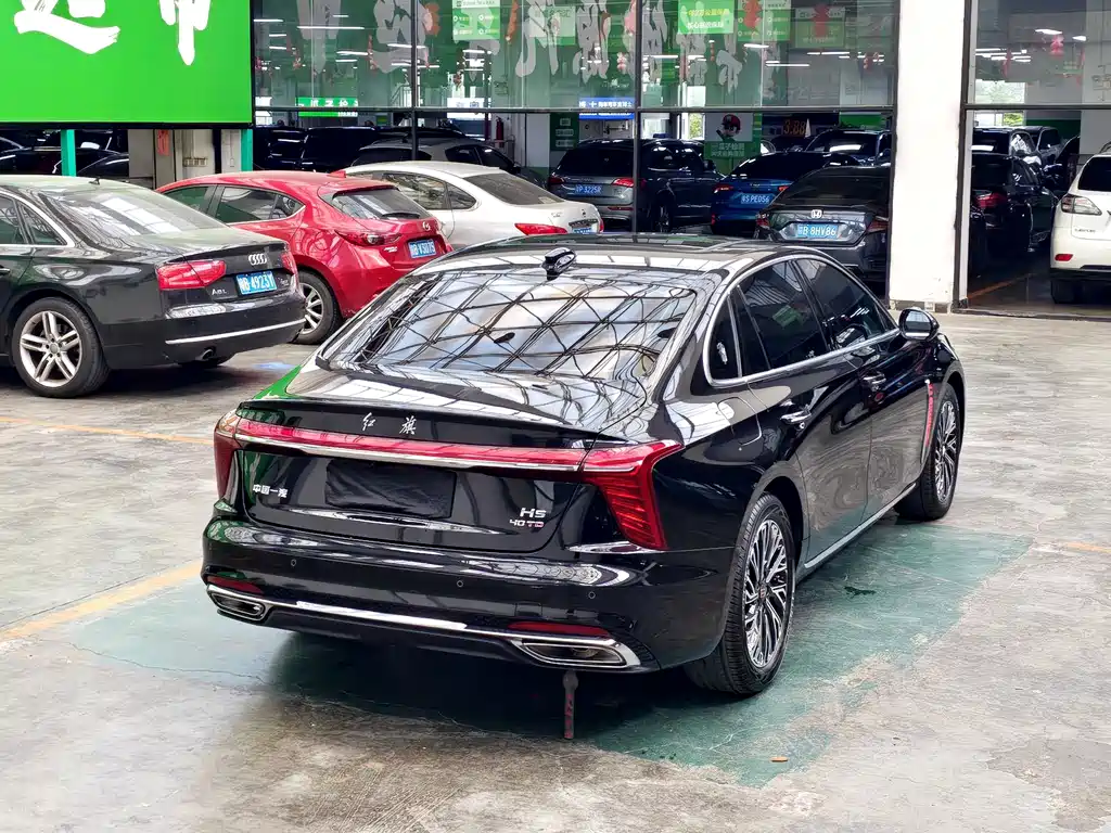 Hongqi Hongqi H5 — миниатюра 15