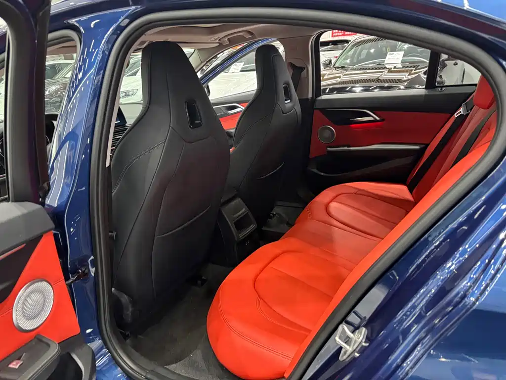 BMW 1 Series — миниатюра 11
