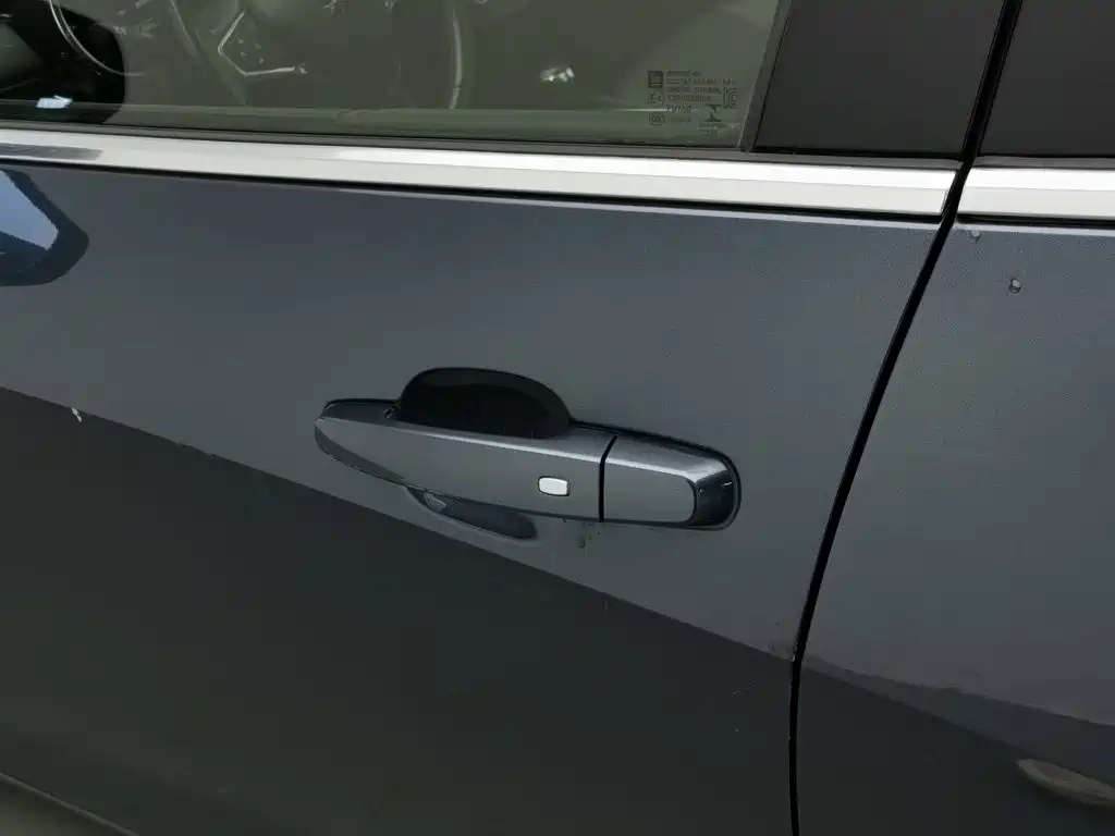 Chevrolet Malibu XL — миниатюра 18