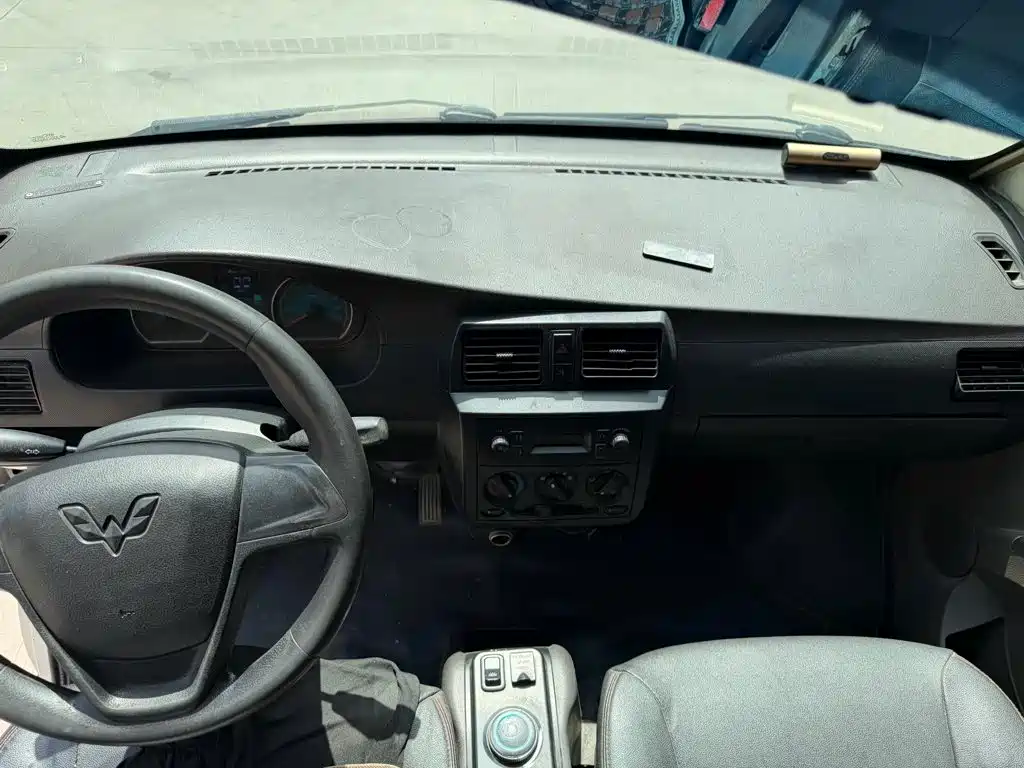 Wuling Wuling EV50 — миниатюра 10