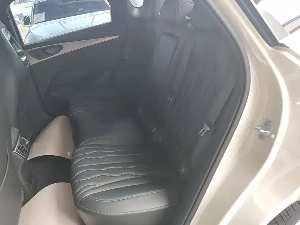 BYD Seal 06 — миниатюра 17