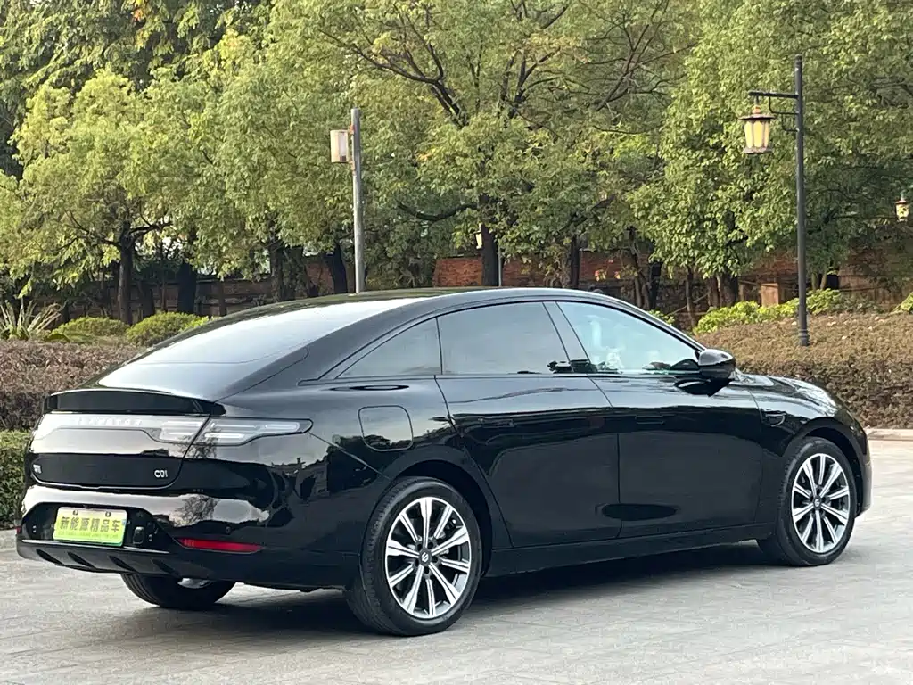 ZERO-RUNNING CAR ZERO RUN C01