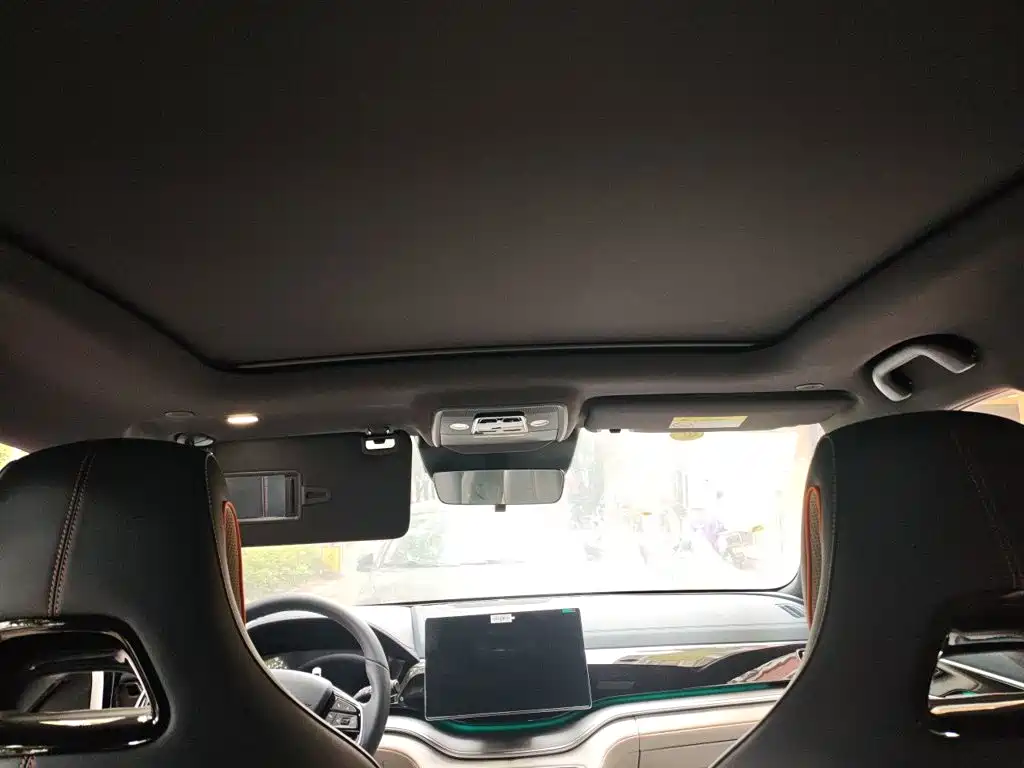 BYD Song Plus PLUS 2024 DM-i 110km Flagship PLUS