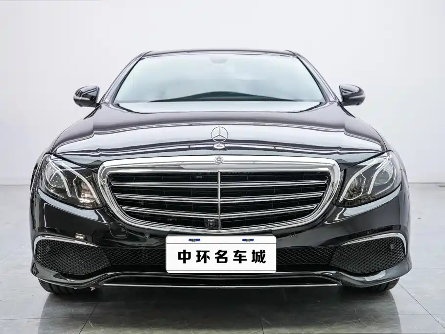 Mercedes-Benz E-Class — миниатюра 4