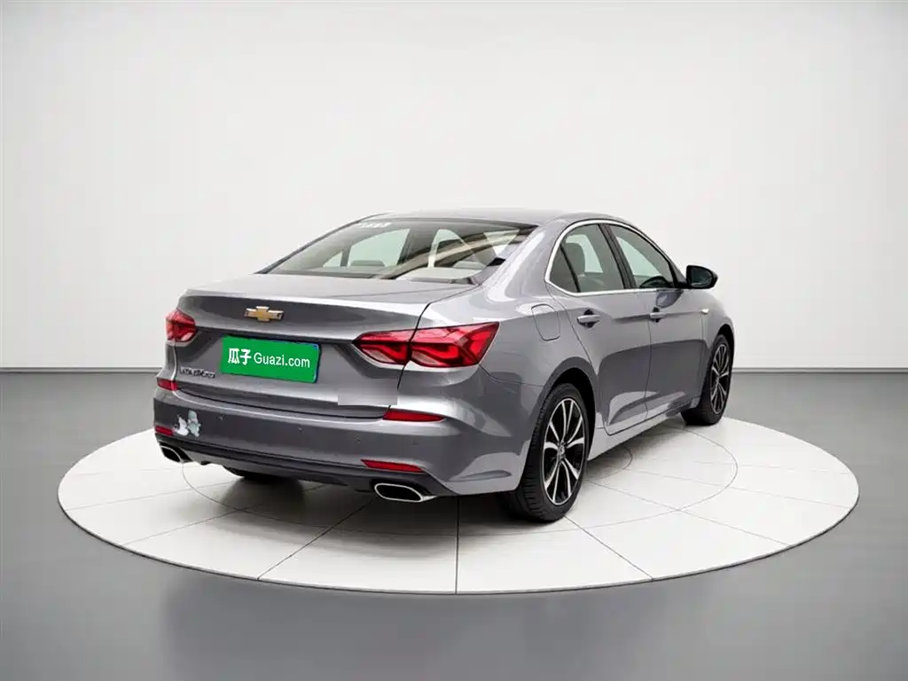 Chevrolet Monza 2021 320 AT Enjoy
