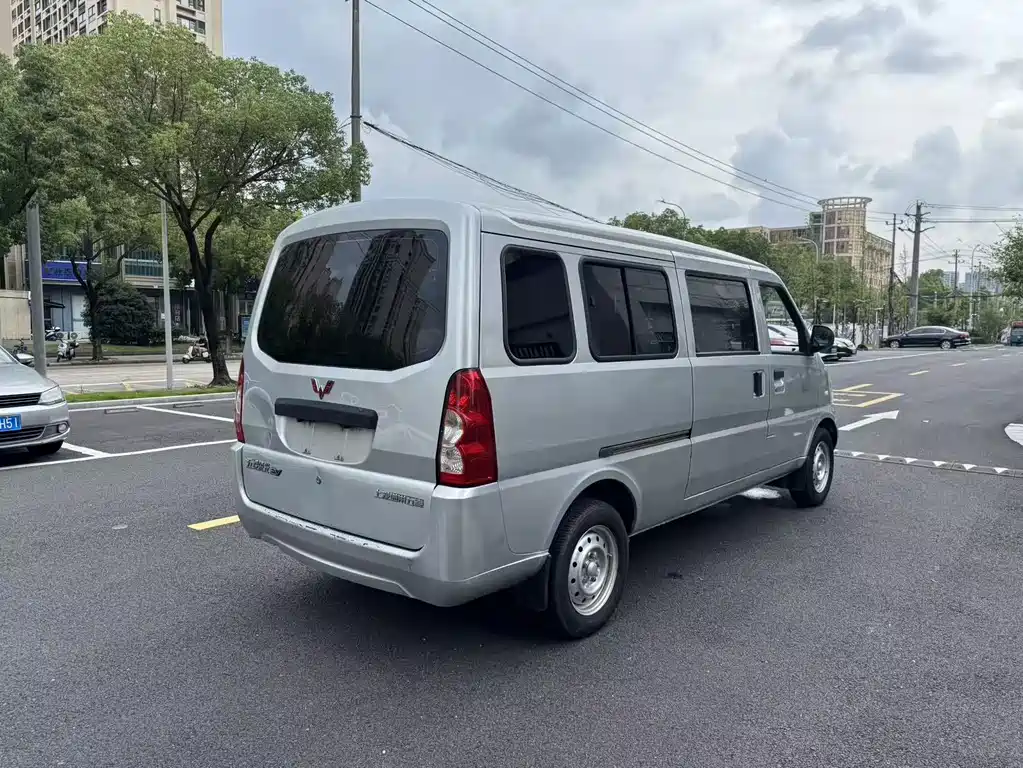 Wuling Rongguang EV — миниатюра 10