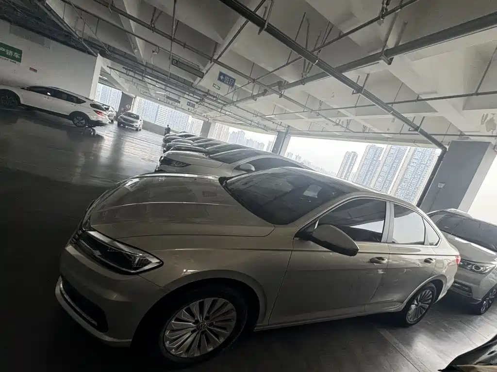 Volkswagen Lavida — миниатюра 25