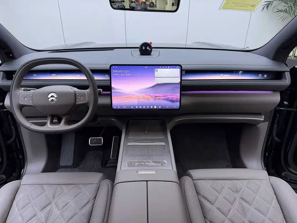 NIO ES8 — миниатюра 9