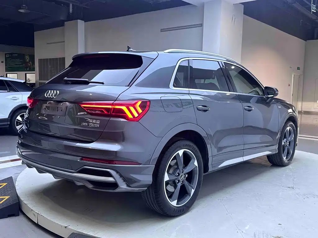 Audi Q3 — миниатюра 6