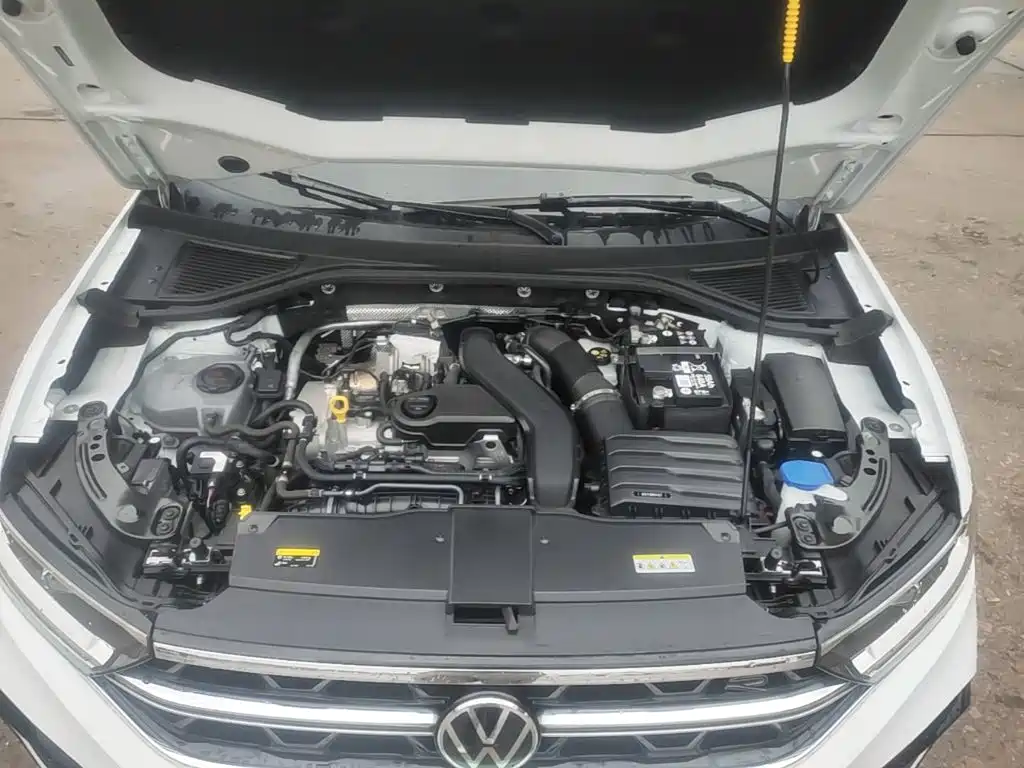 Volkswagen T-Roc — миниатюра 20