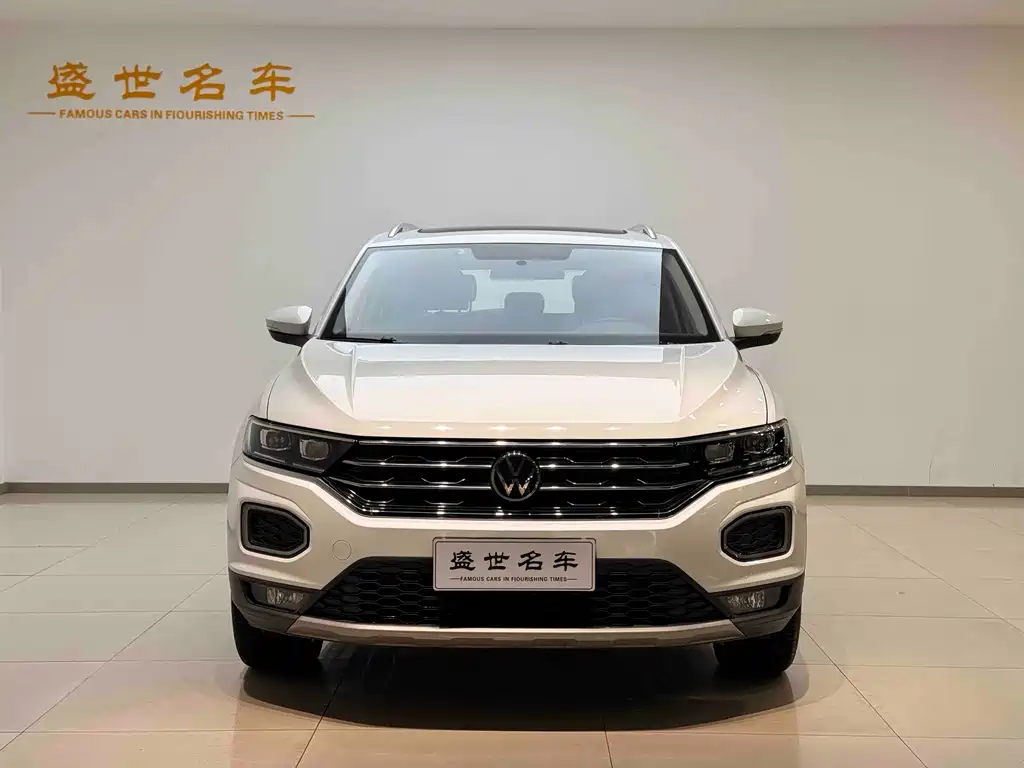 Volkswagen T-Roc — миниатюра 2